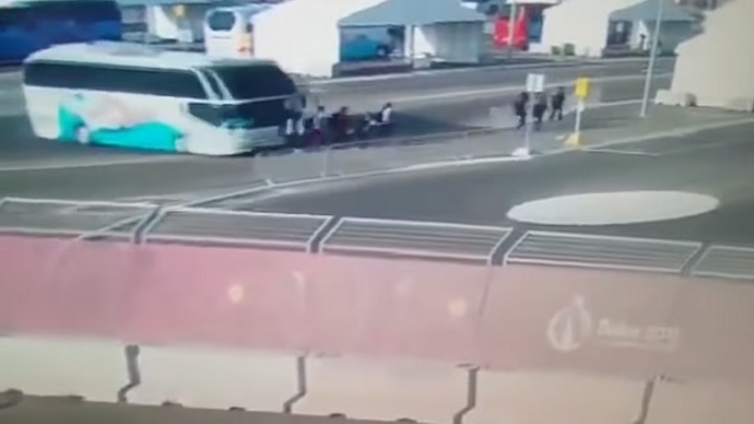 Austrian swimmer in coma after bus slams into athletes in Baku (GRAPHIC VIDEO)
