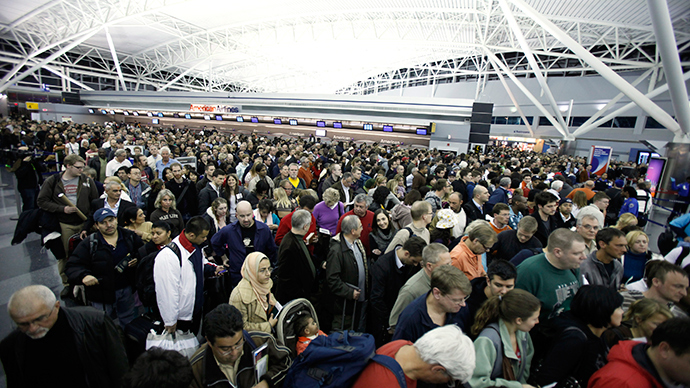 Police, emergency services evacuate Alitalia flight at JFK over ‘bomb threat’ (PHOTOS)