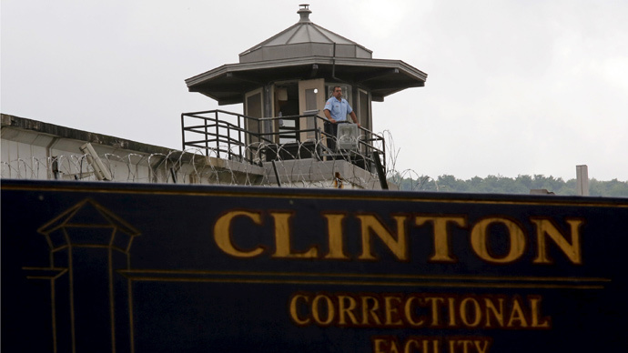 64 tied bed sheets: NY jail uncovers daring escape plot