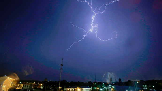 Tornados & storms wreak havoc in US Mid-West, Great Lakes area (PHOTOS, VIDEO)