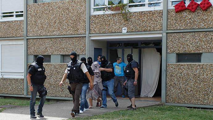 France terrorist attack suspect took selfie with beheading victim