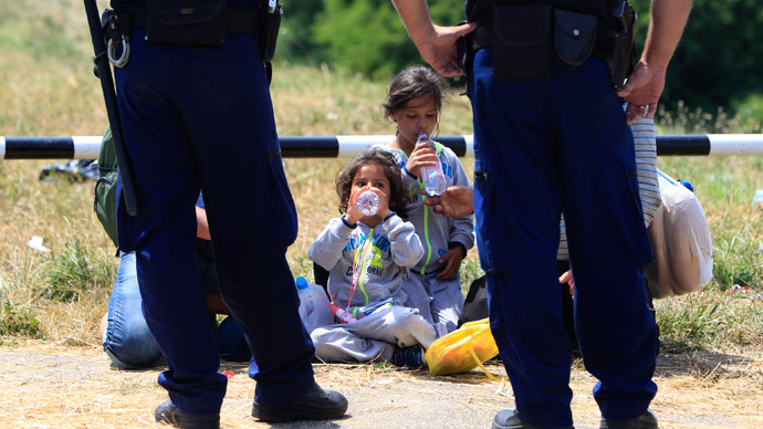 ‘Forced measure’: Hungary to build fence along Serbia border to stop migrants