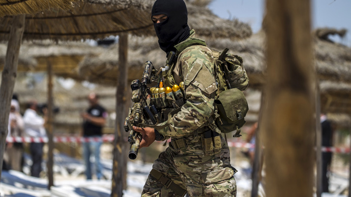 Tunisia builds wall on border with Libya after deadly ISIS attacks on hotels