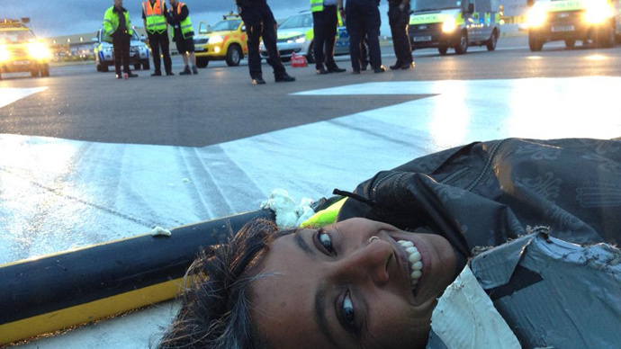 Climate change activists occupy Heathrow Airport runway, 6 arrests