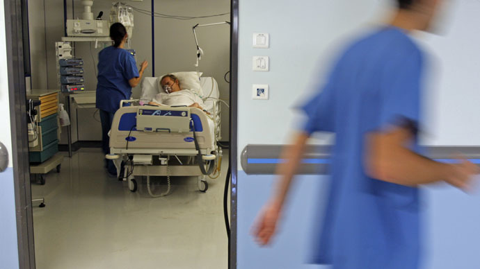 Neglected & hungry: 1mn elderly patients suffering in NHS hospitals - report