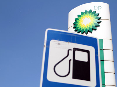 Russian oligarchs sell the stake at TNK-BP to state giant Rosneft - report