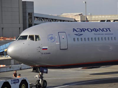 Russia's Aeroflot net profit falls 53-fold