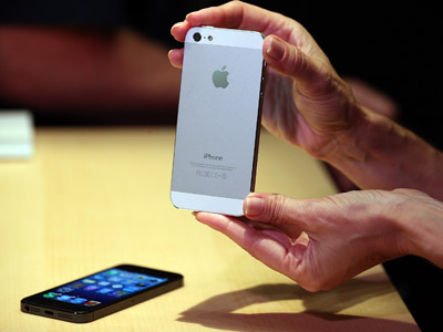 iPhone 5 to help Apple outrival Samsung on Chinese market?