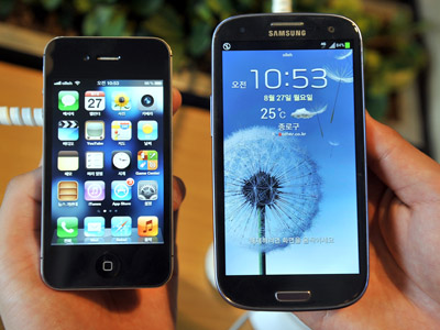 Apple and Samsung renew $1bn court battle