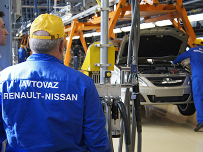 Renault-Nissan to take over Russia’s Avtovaz by 2014