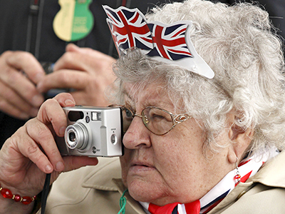 UK tax watchdog: Britain needs $102 billion in austerity cuts