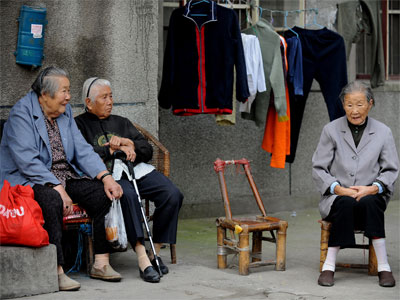 China reveals income gap statistics after 12 year of silence