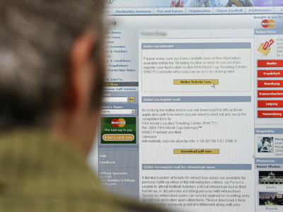 Cyber Monday to raise $1.5bn, expect to pass Black Friday