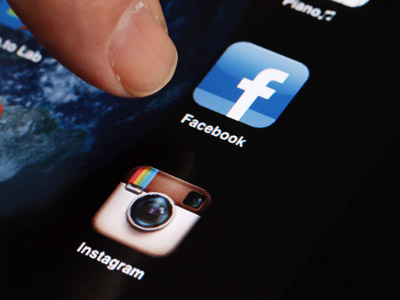 Say cheese! Facebook seeks to profit on Instagram