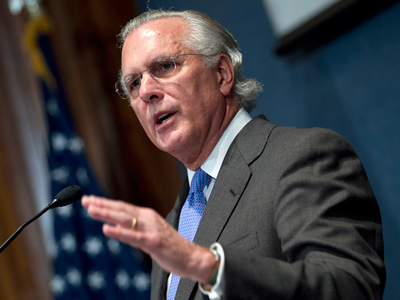 'Too big to fail' banks must be broken up - Fed official