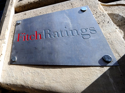 Fitch threatens to downgrade the US