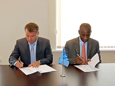Gazpromneft Aero to link with Total on fuelling