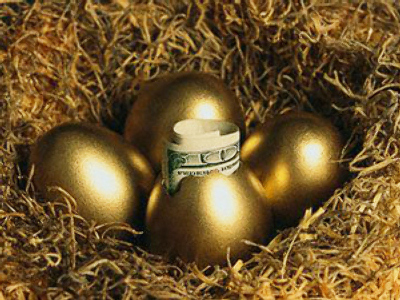 Gold climbs to all time high on greenback speculation