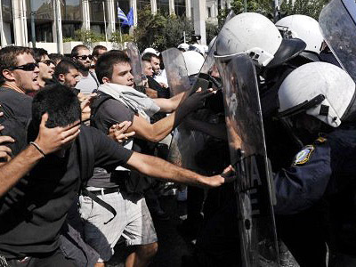 Delayed Greek bailout to buffet markets, but not Russian budget