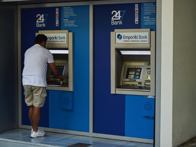 EU again delays Greek bailout loan tranche