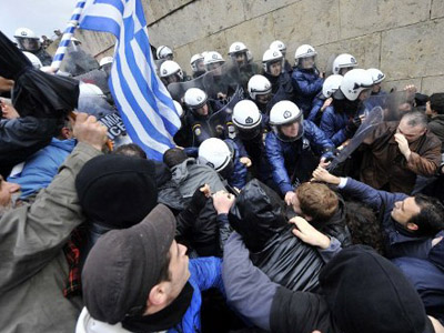 Grexit could have Lehman effect - experts