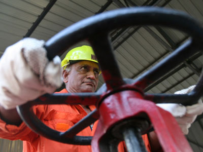 India eyes Russia's Arctic shelf exploration