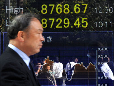 Japan slips into technical recession