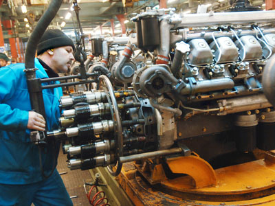 Kamaz returns black, posting 1H 2011 Net profit of 87 million roubles