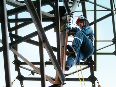 Lenenergo posts FY 2010 net profit of 4.75 billion roubles