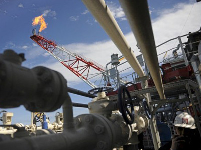 Lukoil is looking at an American share of Iraqi oil field