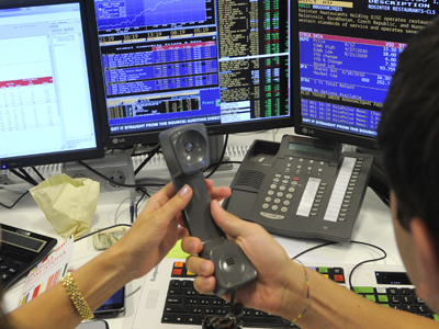 Market Buzz: Uncertainty weighs on investors