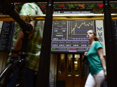 Market Buzz: Lull before the strom