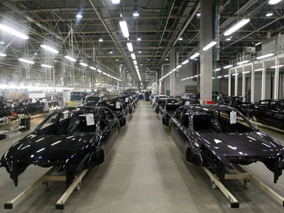 St. Petersburg Nissan plant to shift to 4-day week as car market slows in 2013