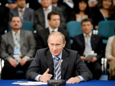 PM Putin opens purse for more banking and small business support