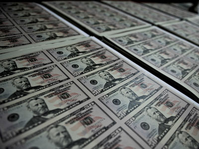 Billionaires get richer while millionaires get poorer - report