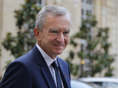 Flying le coop: France’s richest man seeks Belgian citizenship