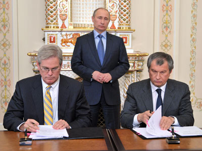 Rosneft gets access to $100bn gas and oil field in Alaska