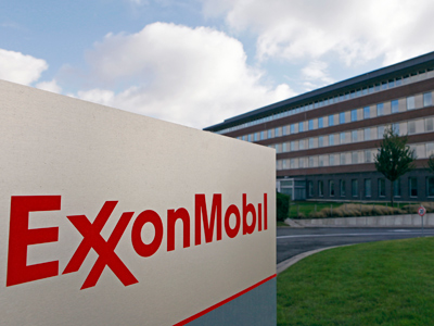 Rosneft and ExxonMobil team up to tap tight oil in Siberia