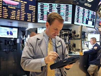 Market Buzz: Greek uncertainty protracts