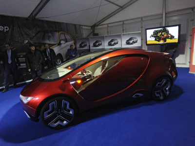 Russia's first hybrid car rescheduled again: Yo-mobil pushed back to 2015