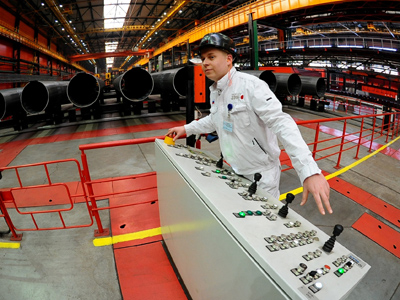 Russia’s manufacturing: ‘And yet it moves!’