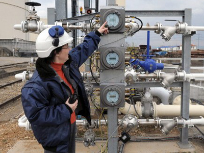 Russian investors win right to develop Rotterdam oil terminal