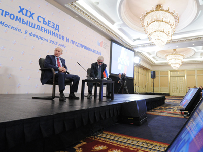 PM pushes for tax on owners of companies privatised in 90s