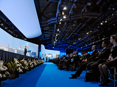 Russian state moves ahead with privatization plans