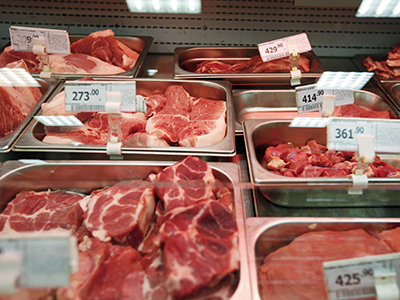 Russia temporarily bans US meat imports