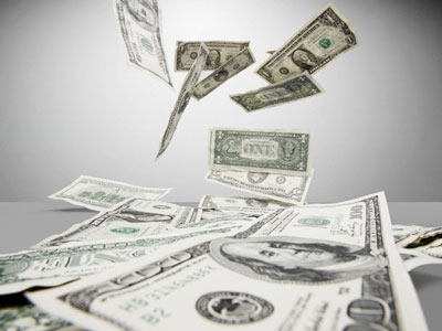 Russian money pouring out as foreign assets shine