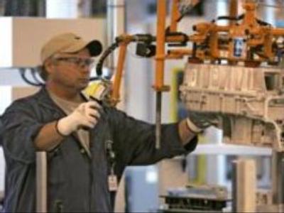Russian manufacturing growth slows