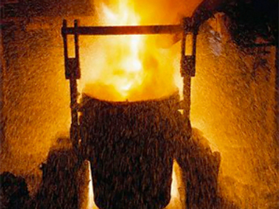 Russian steelmaking slowly fires up for a rebound