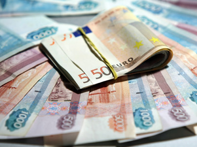 In cash Russians trust