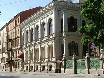 Sale of Historic Buildings in St Petersburg falters